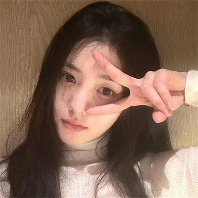 女子高中生